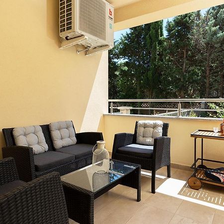 Apartment J&E Μεντουλίν Εξωτερικό φωτογραφία