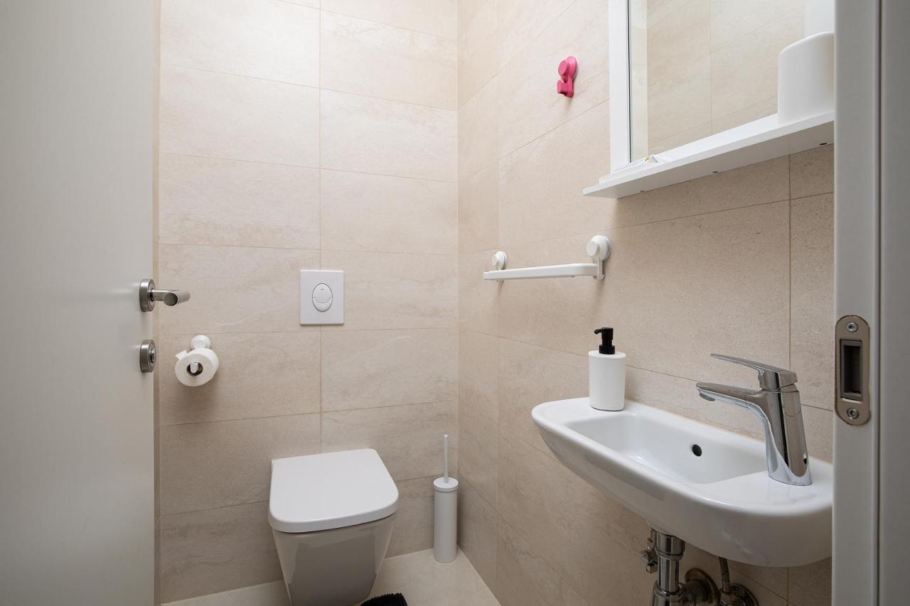 Apartment J&E Μεντουλίν Εξωτερικό φωτογραφία