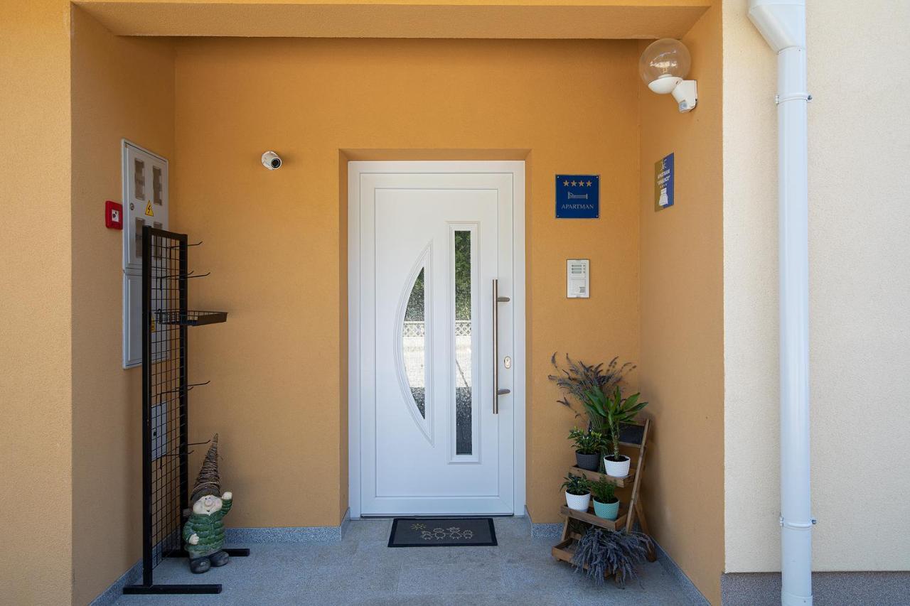 Apartment J&E Μεντουλίν Εξωτερικό φωτογραφία