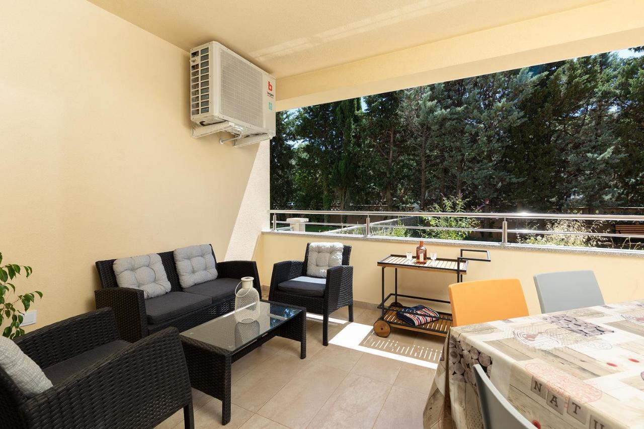 Apartment J&E Μεντουλίν Εξωτερικό φωτογραφία