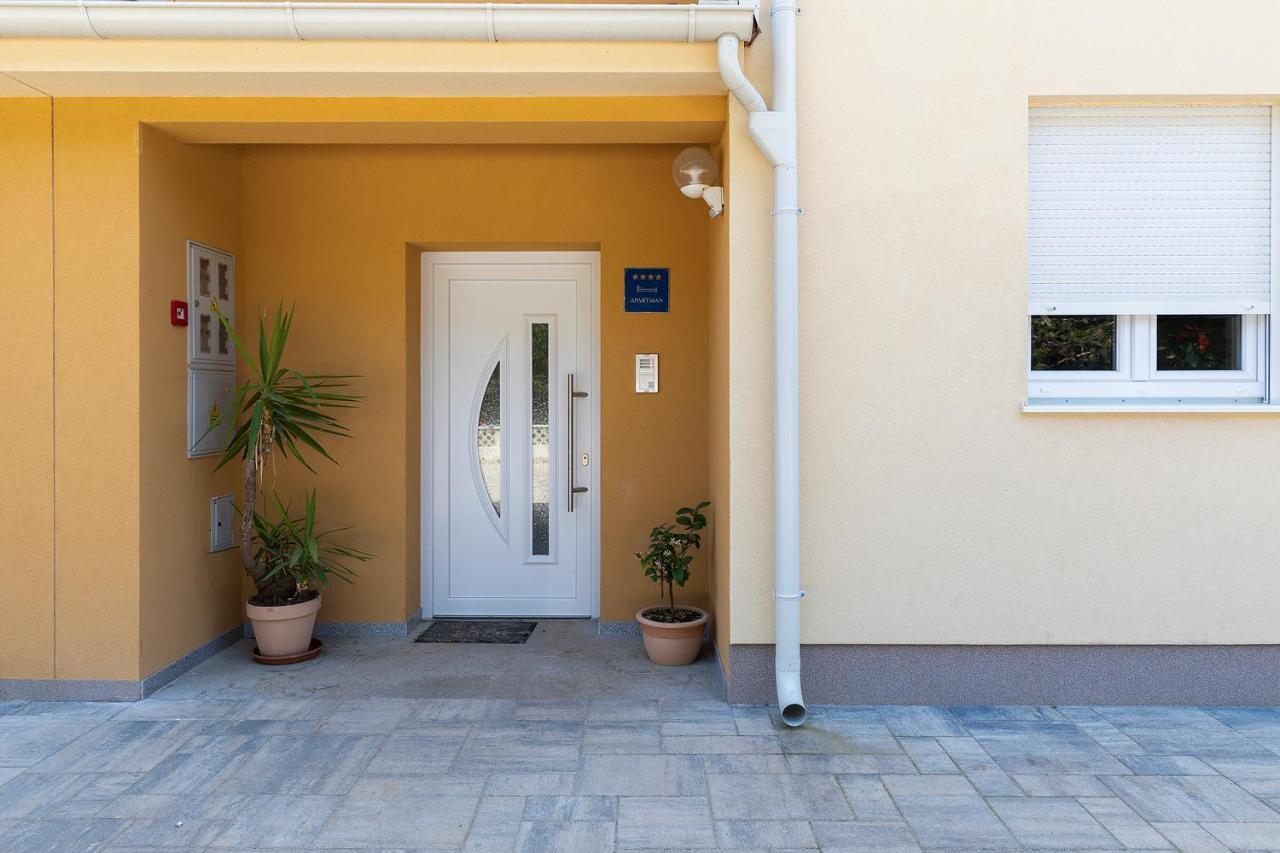 Apartment J&E Μεντουλίν Εξωτερικό φωτογραφία