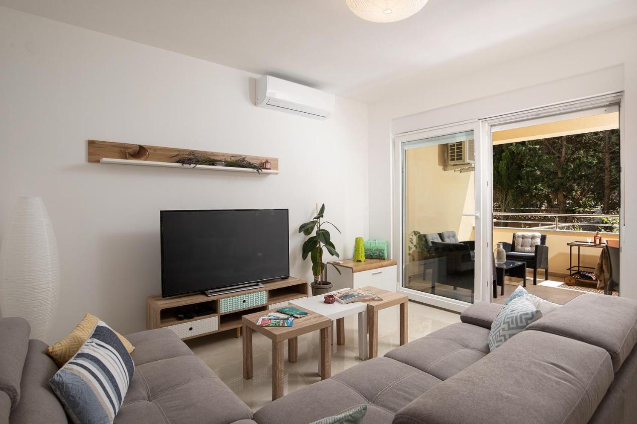 Apartment J&E Μεντουλίν Εξωτερικό φωτογραφία