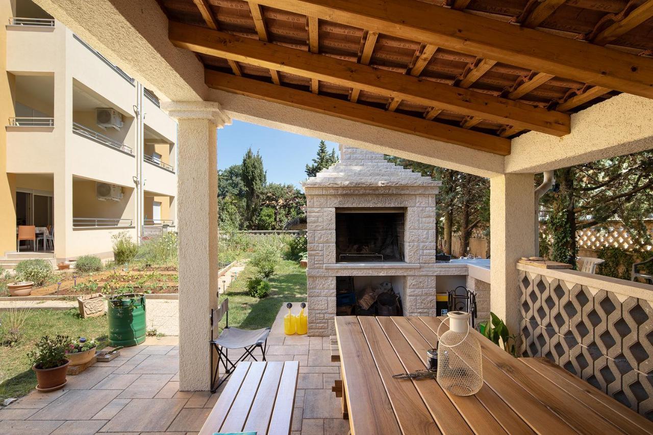Apartment J&E Μεντουλίν Εξωτερικό φωτογραφία