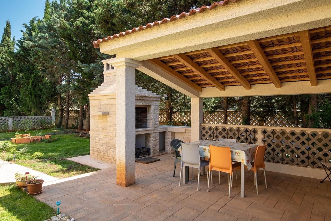Apartment J&E Μεντουλίν Εξωτερικό φωτογραφία